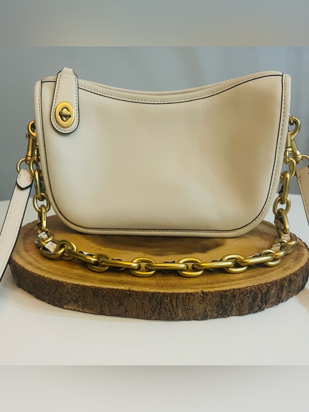 Coach Classic Cream Shoulder/Crossbody Bag with Gold Chain Swinger